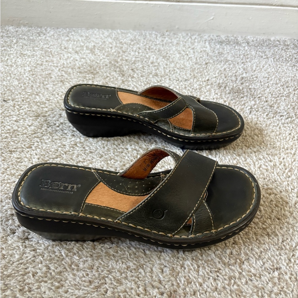 Born Dark Green Leather Slide Sandals